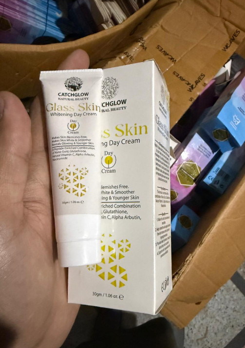 Catchglow Natural Beauty Glass Skin Whitening Day Cream 30g Radiant Glow Skincare